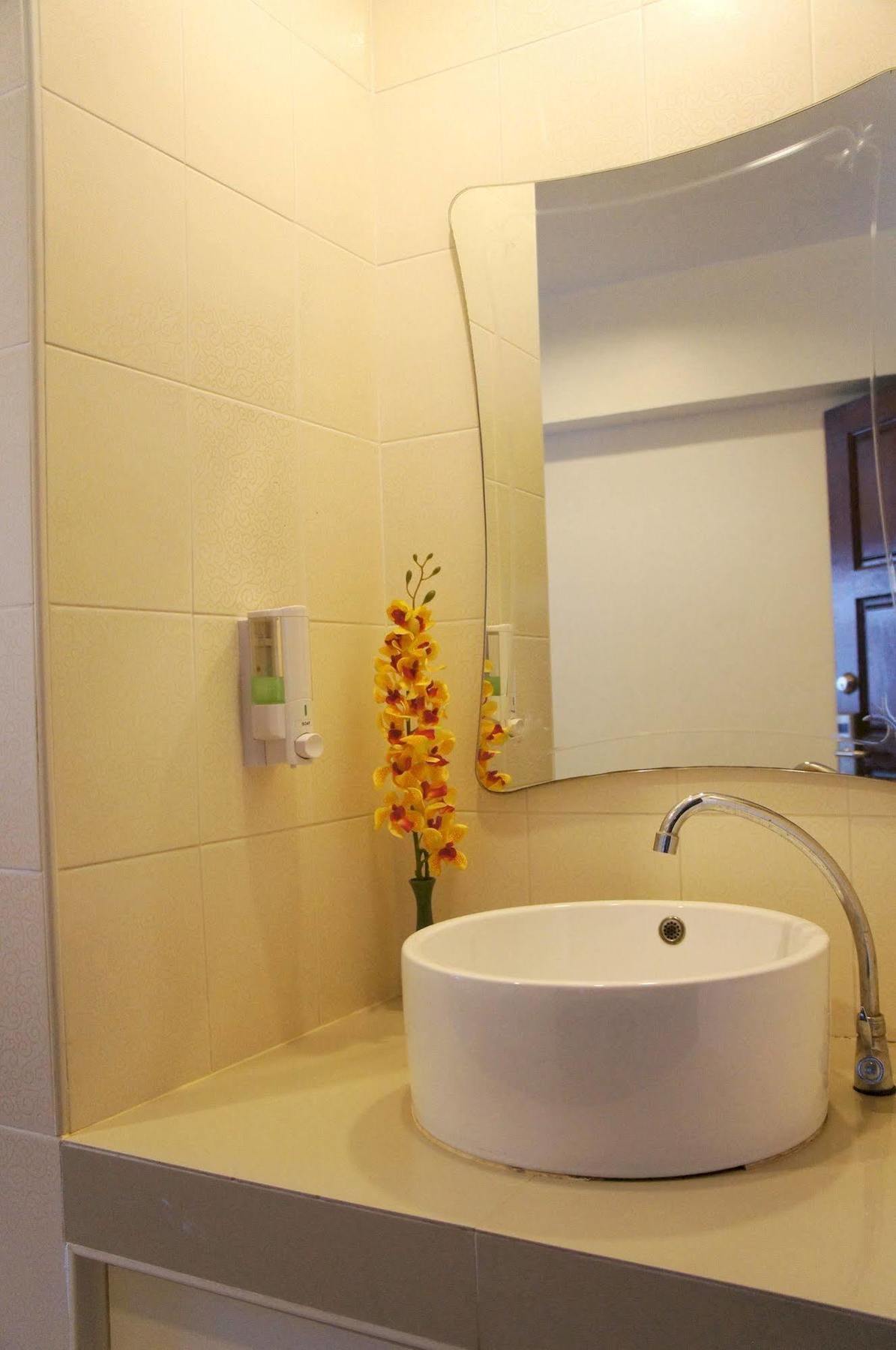 The Nest Serviced Apartment Bangkok Zewnętrze zdjęcie